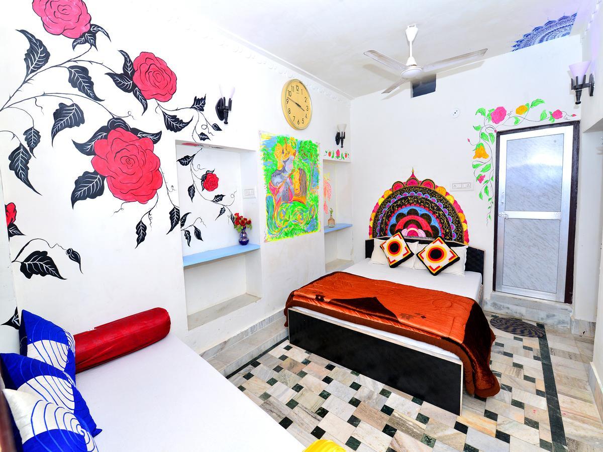 L G Guest House Dzsódhpur Szoba fotó