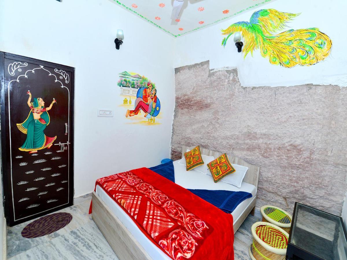 L G Guest House Dzsódhpur Szoba fotó